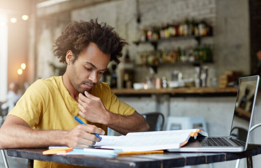 O uso de dados no combate da desigualdade educacional