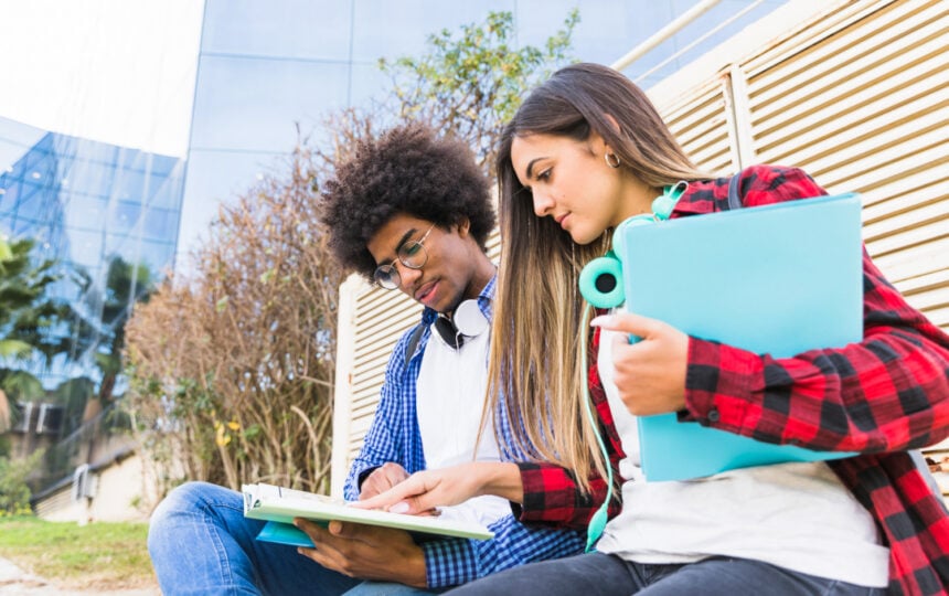 Educação a Distância no Brasil em 2026: Tendências e Projeções