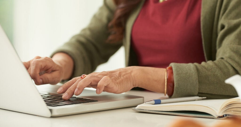 Como uma secretaria acadêmica ganha produtividade com um sistema de gestão acadêmica