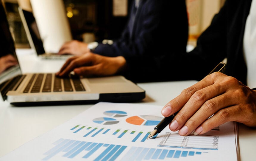 Setor financeiro dos colégios: simplifique a rotina com a tecnologia do JACAD
